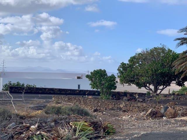 Terreno en venta en Las Breñas, Yaiza