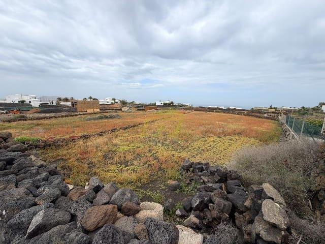 Terreno en venta en Las Breñas, Yaiza
