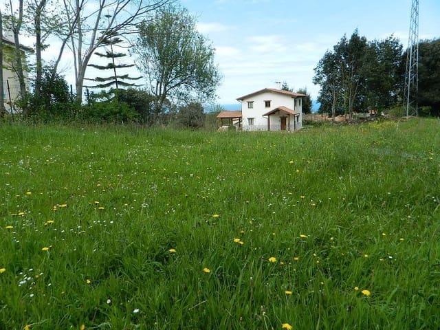 Terreno en venta en Llanes, Asturias