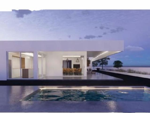 Terreno en venta en Oleiros