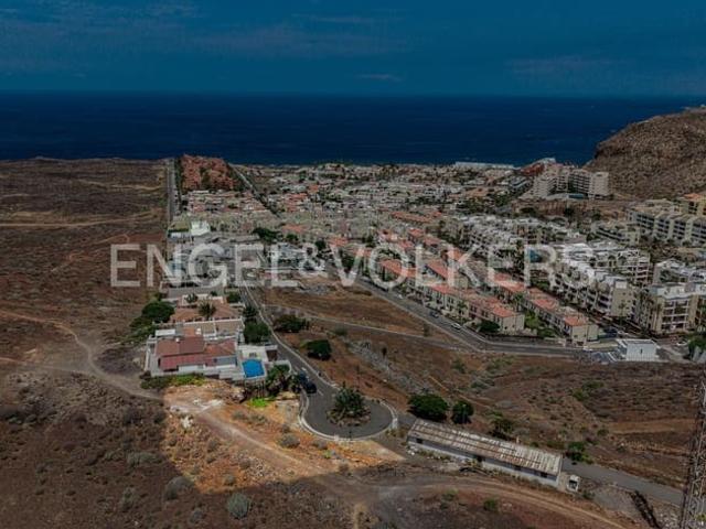 Terreno en venta en Palm-Mar, Arona, Arona