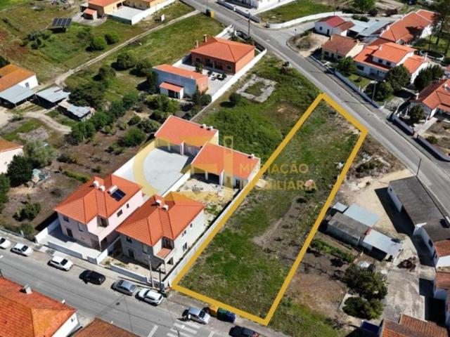 Terreno venda em Almeirim, Santarém