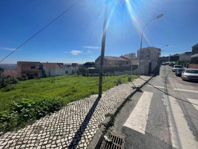 Terreno venda em Amadora, Lisboa