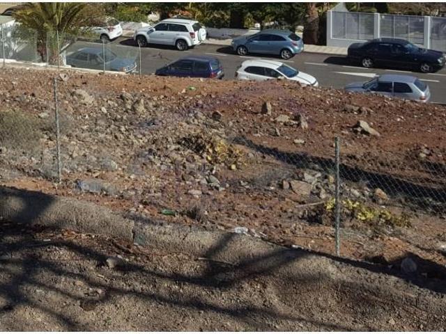 Terreno en venta en Los Cristianos, Arona