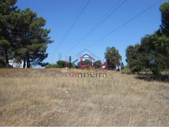 Terreno venda em Santo António Da Charneca, Setúbal