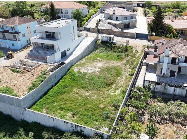 Terreno venda em Chaves, Vila Real