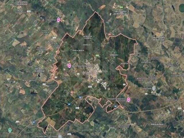 Terreno venda em Estremoz, Évora