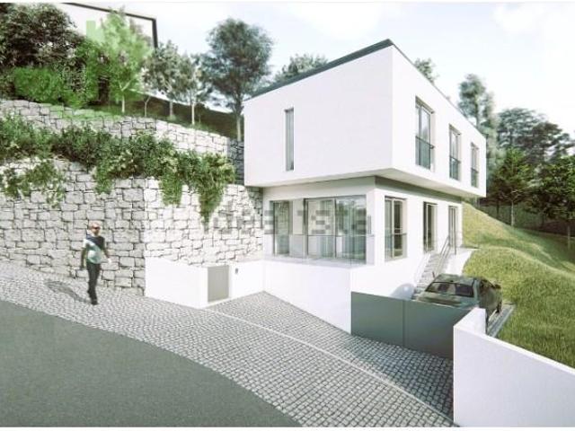 Terreno venda em Guimarães Terreno venda em Guimarães