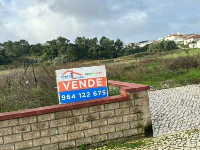 Terreno venda em Olho Marinho, Óbidos