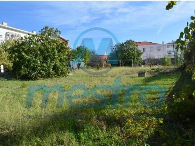 Terreno venda em Lisboa