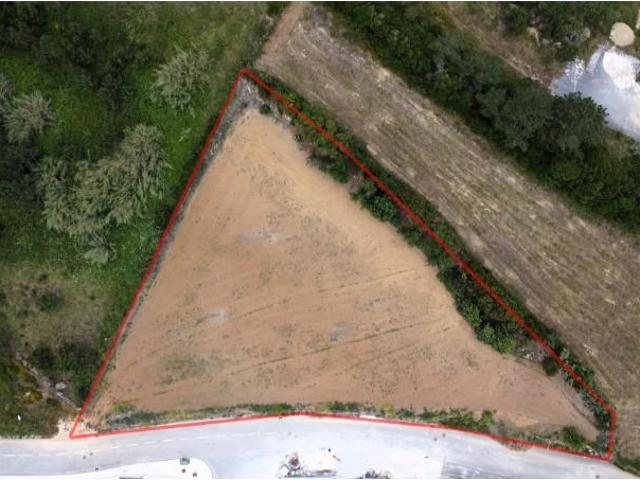 Terreno venda em Pederneira, Famalicão