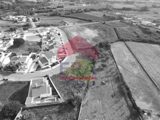 Terreno venda em Óbidos, Leiria