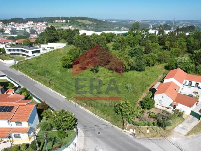 Terreno venda em Óbidos, Leiria