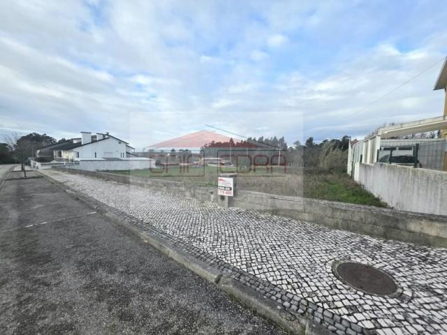Terreno venda em Oliveira Do Bairro, Aveiro