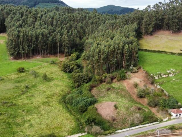 Terreno en venta en Praúa, Pravia