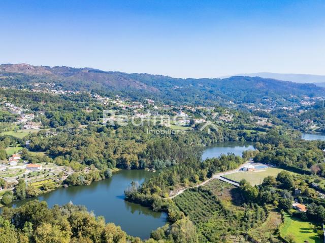 Terreno venda em Rendufinho, Póvoa de Lanhoso