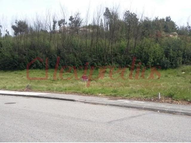 Terreno venda em Couto Do Mosteiro, Viseu