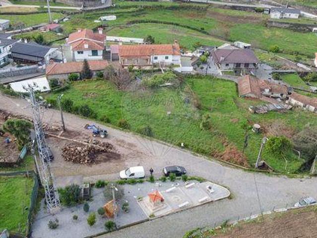 Terreno venda em Santo Tirso, Porto