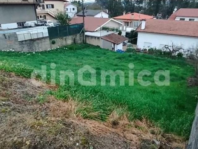 Terreno venda em Santo Tirso, Porto