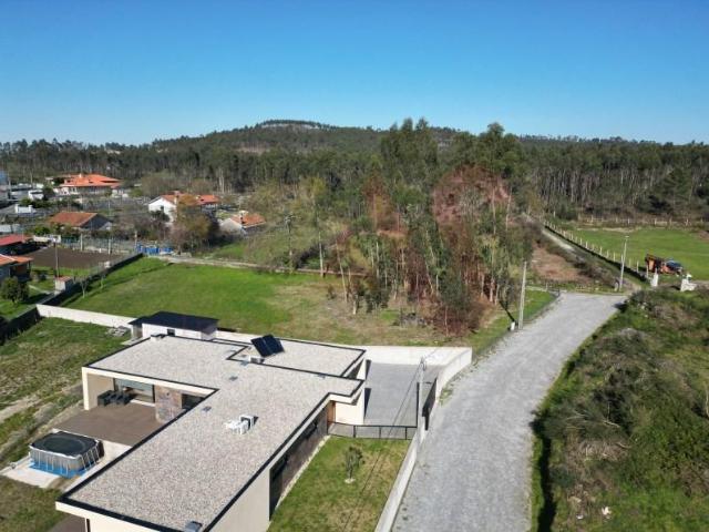 Terreno venda em Santo Tirso, Porto