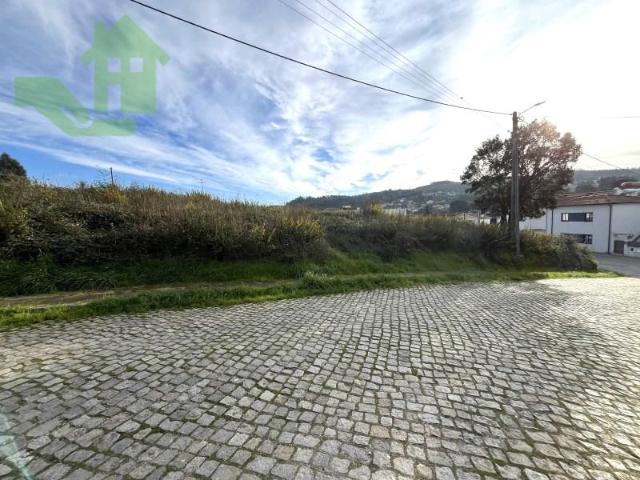 Terreno venda em Santo Tirso, Porto