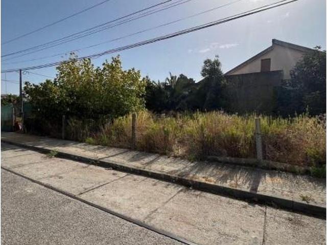 Terreno venda em Quinta do Vale da Loba, Seixal
