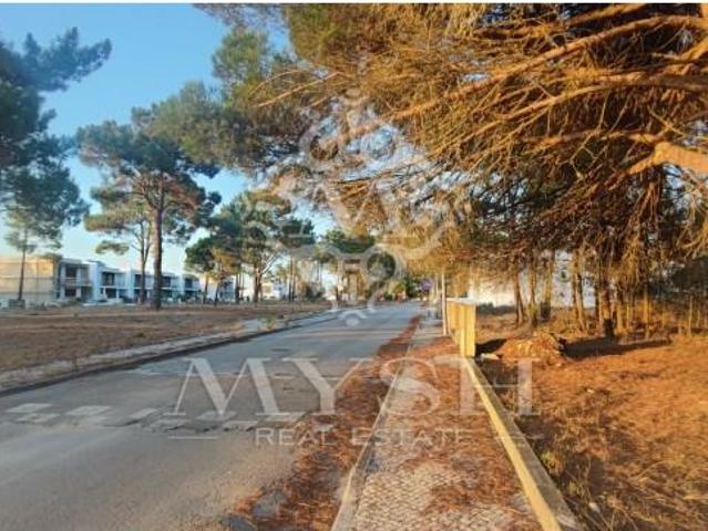 Terreno alugar em Sesimbra, Setúbal