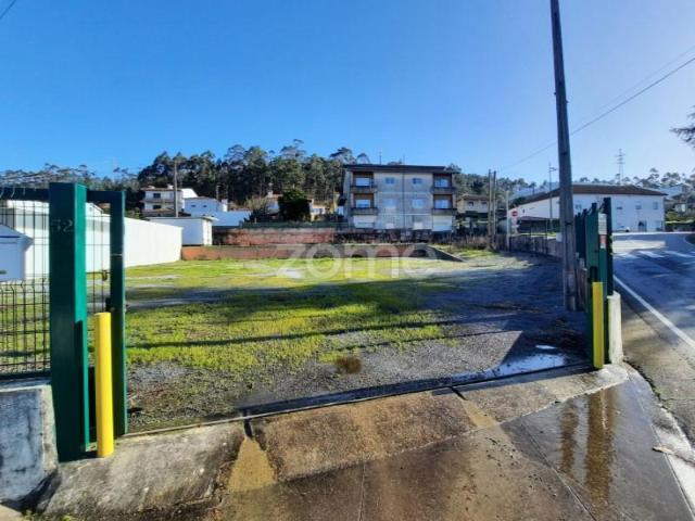 Terreno alugar em Bougado (São Martinho e Santiago), Trofa