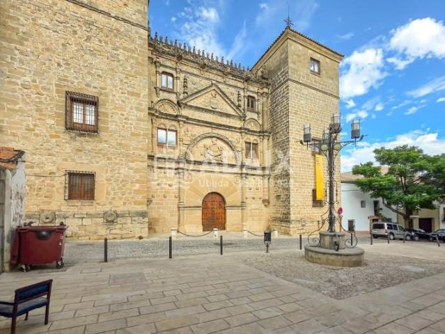 Terreno en venta en Centro Histórico, Úbeda