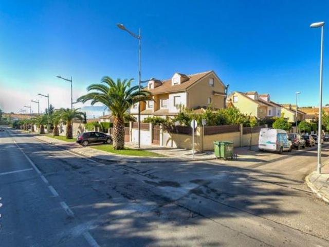 Terreno en venta en Úbeda, Andalucía