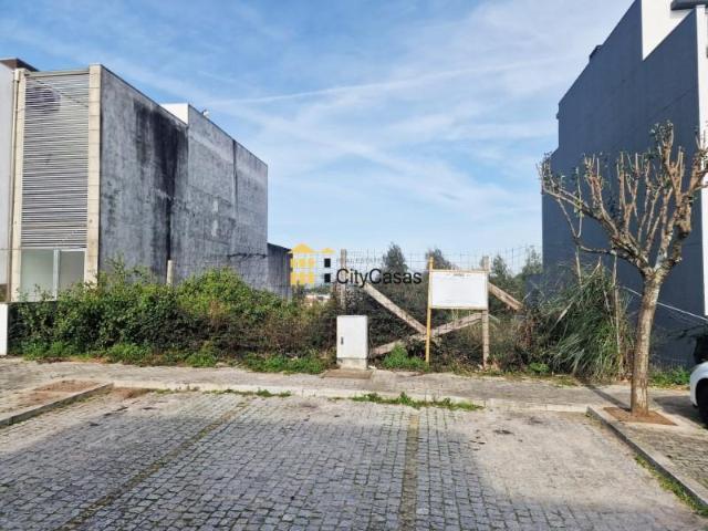 Terreno venda em Valongo, Porto