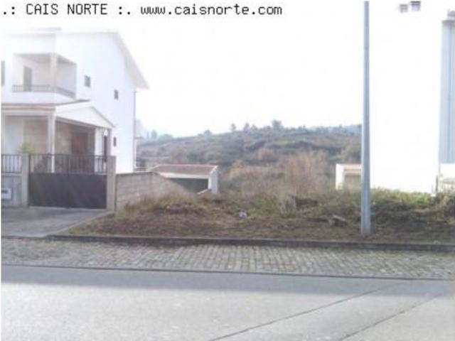 Terreno venda em Valongo, Porto