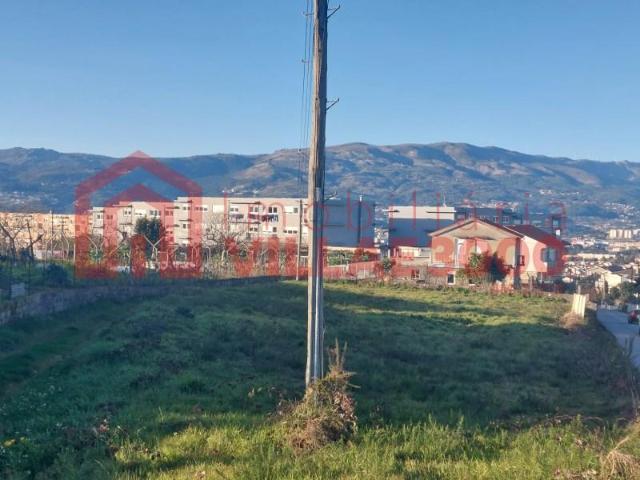 Terreno venda em Vila Real