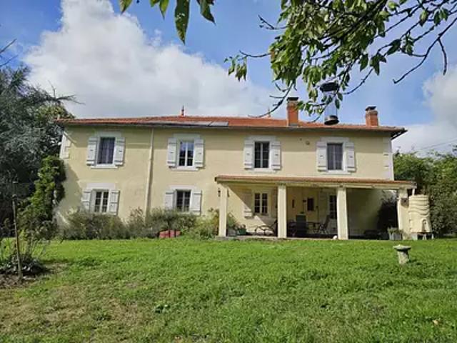 Maison vente à Confolens, Tessonnière