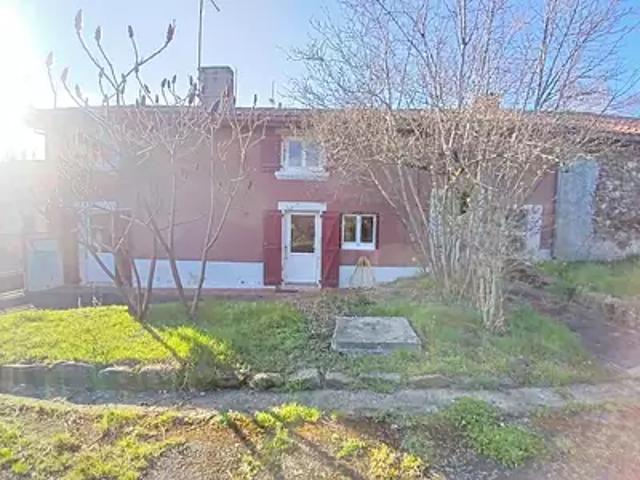 Maison vente à Confolens, Tessonnière