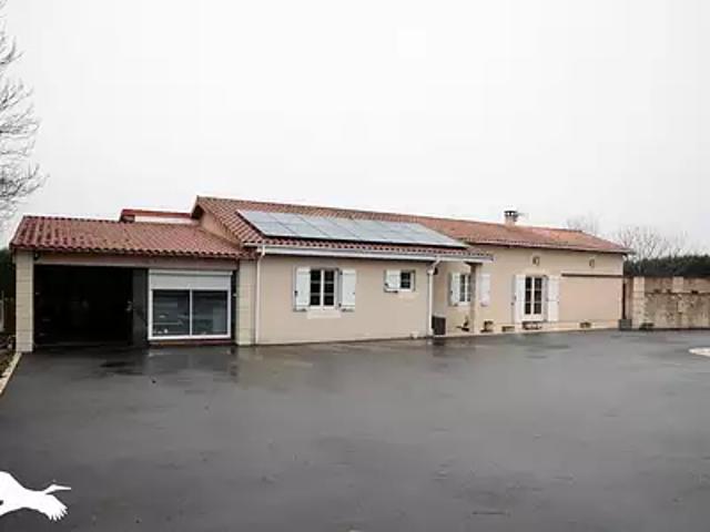 Maison vente à Confolens