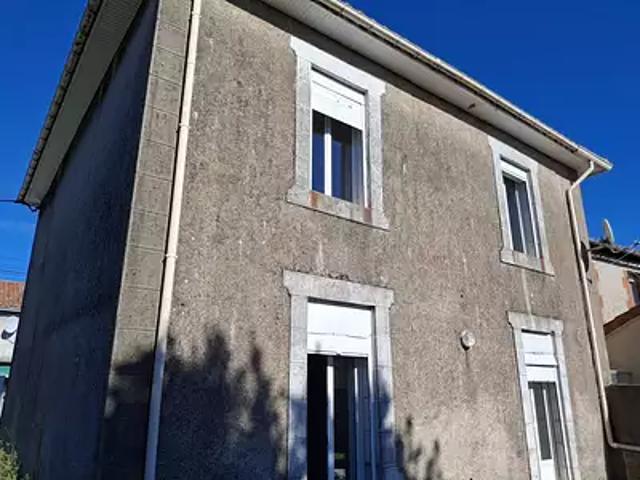 Maison vente à Confolens, Tessonnière