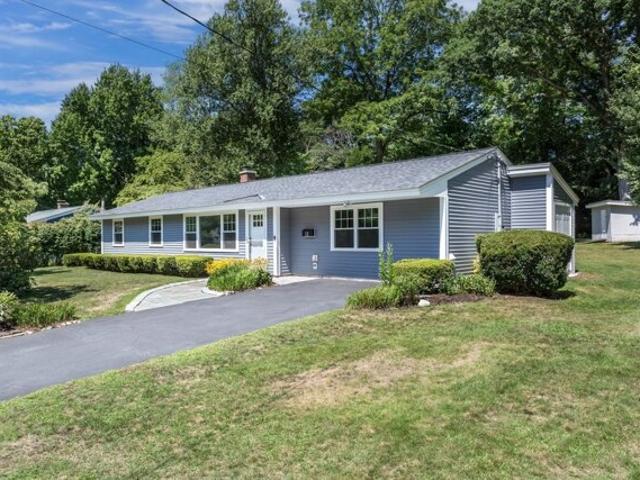 House for sale in Framingham, Middlesex County