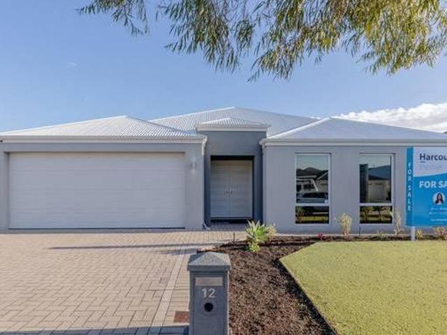 House for rent in Cockburn, Western Australia
