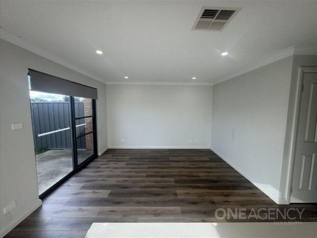 Townhouse for rent in Brisbane Grove, New South Wales