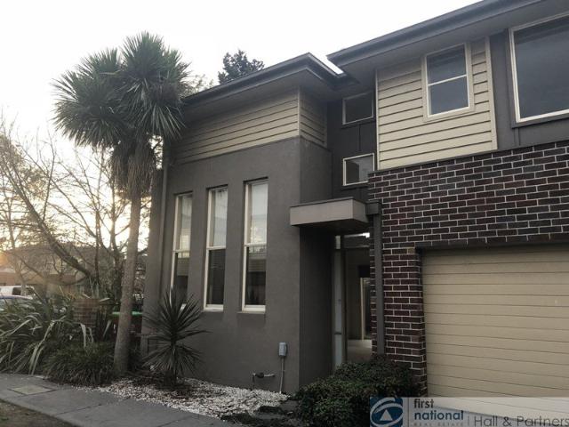 Townhouse for rent in Camerons Creek, Victoria