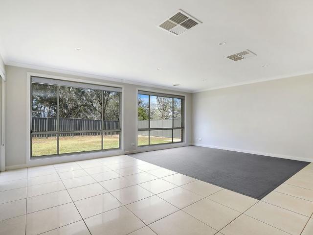 Townhouse for rent in Albury, New South Wales