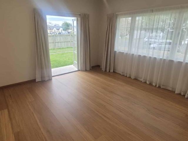 House for rent in Hamilton East, Hamilton City