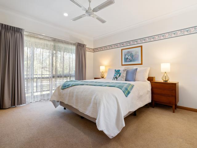 Cottage for sale in Camerons Creek, Victoria