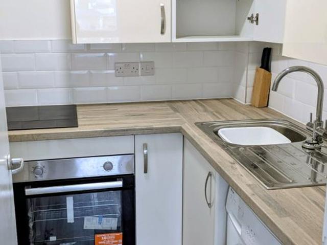 Studio for rent in City Centre, Feckenham