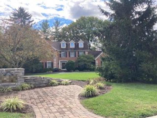 House for sale in Roselawn, Ohio
