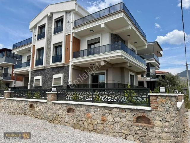 Edremit, Balikesir içerisinde satılık Villa