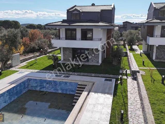 Edremit, Balikesir içerisinde kiralık Villa