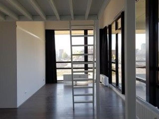 Studio te huur in Leeuwarden, Harlingervaartbuurt