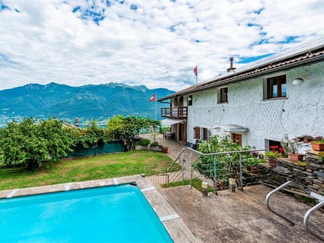 Einfamilienhaus kaufen in Cadenazzo, Tessin